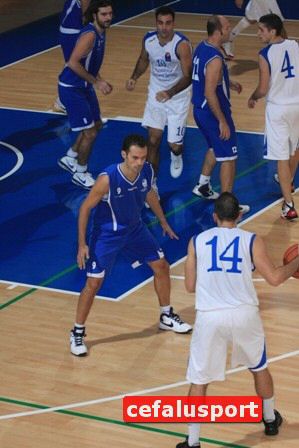 101128_sport 312y_tn.jpg